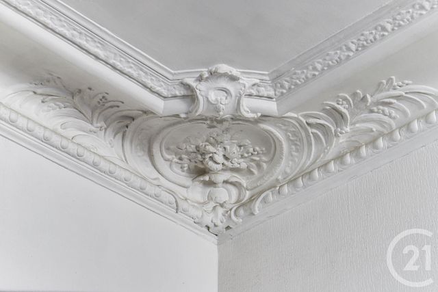 Appartement F3 à vendre - 3 pièces - 79.68 m2 - PARIS - 75009 - ILE-DE-FRANCE - Century 21 Patrimoine 17 Appartement F3 à vendre - 3 pièces - 79.68 m2 - PARIS - 75009 - ILE-DE-FRANCE - Century 21 Patrimoine 17