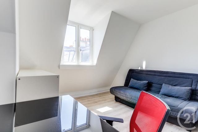 Afficher la photo en grand Appartement F1 à vendre - 1 pièce - 25.17 m2 - PARIS - 75008 - ILE-DE-FRANCE - Century 21 Patrimoine 17
