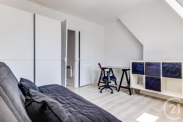 Afficher la photo en grand Appartement F1 à vendre - 1 pièce - 25.17 m2 - PARIS - 75008 - ILE-DE-FRANCE - Century 21 Patrimoine 17