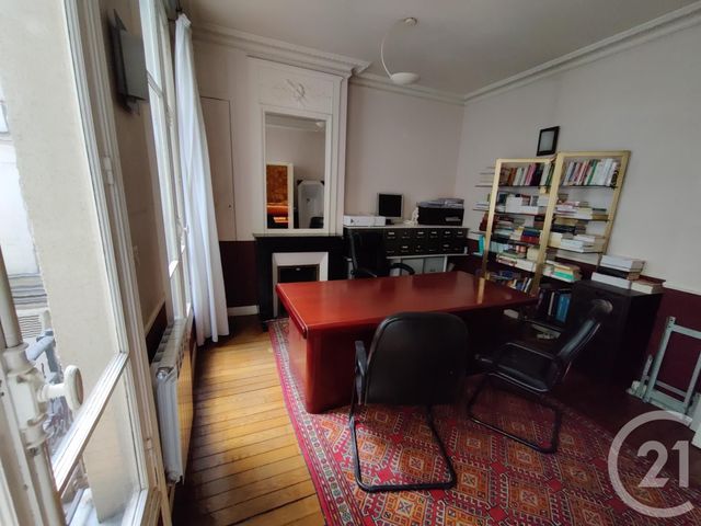 Appartement F2 à vendre - 2 pièces - 40.0 m2 - PARIS - 75017 - ILE-DE-FRANCE - Century 21 Patrimoine 17 Appartement F2 à vendre - 2 pièces - 40.0 m2 - PARIS - 75017 - ILE-DE-FRANCE - Century 21 Patrimoine 17