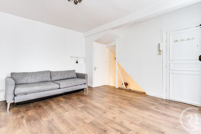 Afficher la photo en grand Appartement F2 à vendre - 2 pièces - 40.0 m2 - PARIS - 75017 - ILE-DE-FRANCE - Century 21 Patrimoine 17