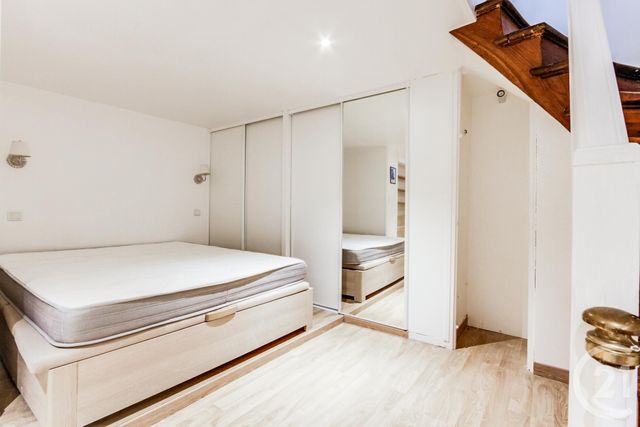 Afficher la photo en grand Appartement F2 à vendre - 2 pièces - 40.0 m2 - PARIS - 75017 - ILE-DE-FRANCE - Century 21 Patrimoine 17