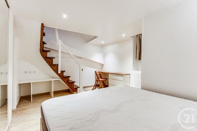 Afficher la photo en grand Appartement F2 à vendre - 2 pièces - 40.0 m2 - PARIS - 75017 - ILE-DE-FRANCE - Century 21 Patrimoine 17