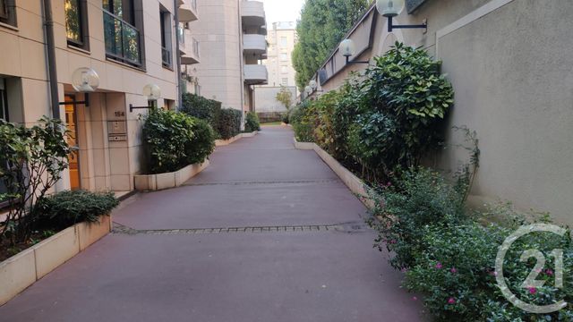 Appartement F1 à vendre - 1 pièce - 21.26 m2 - PARIS - 75018 - ILE-DE-FRANCE - Century 21 Patrimoine 17