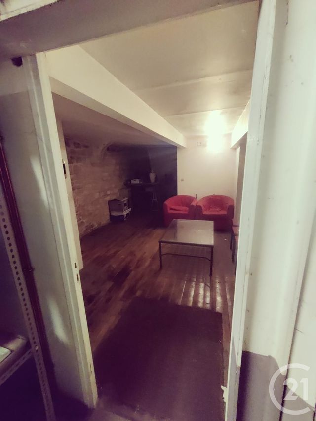 Afficher la photo en grand divers à vendre - 219.0 m2 - PARIS - 75017 - ILE-DE-FRANCE - Century 21 Patrimoine 17