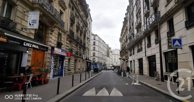 Studio à vendre - 1 pièce - 18.0 m2 - PARIS - 75017 - ILE-DE-FRANCE - Century 21 Patrimoine 17
