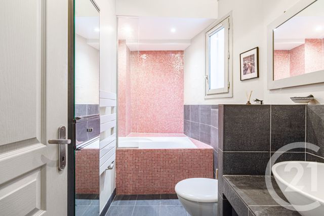 Appartement F3 à vendre - 3 pièces - 72.41 m2 - PARIS - 75017 - ILE-DE-FRANCE - Century 21 Patrimoine 17