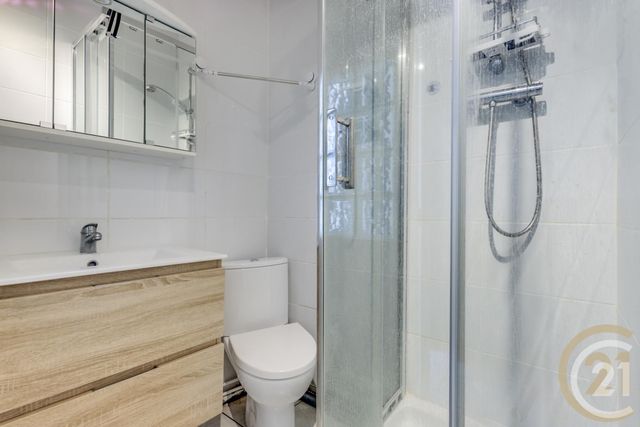 Appartement F1 à vendre - 1 pièce - 13.03 m2 - PARIS - 75017 - ILE-DE-FRANCE - Century 21 Patrimoine 17