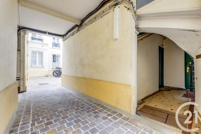 Appartement F1 à vendre - 1 pièce - 13.03 m2 - PARIS - 75017 - ILE-DE-FRANCE - Century 21 Patrimoine 17