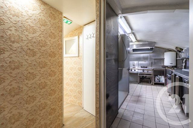 Appartement Local à vendre - 2 pièces - 56.36 m2 - PARIS - 75017 - ILE-DE-FRANCE - Century 21 Patrimoine 17