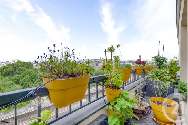 Afficher la photo en grand Appartement F3 à vendre - 3 pièces - 71.0 m2 - PARIS - 75017 - ILE-DE-FRANCE - Century 21 Patrimoine 17