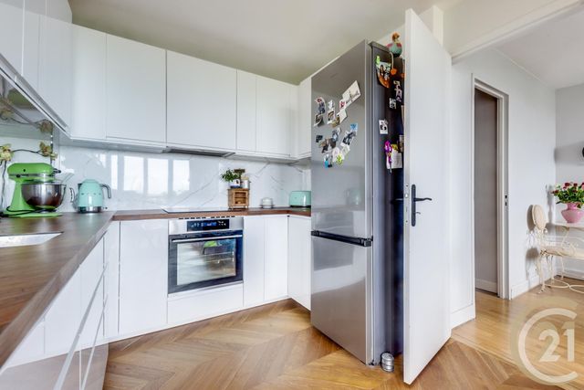 Afficher la photo en grand Appartement F3 à vendre - 3 pièces - 71.0 m2 - PARIS - 75017 - ILE-DE-FRANCE - Century 21 Patrimoine 17