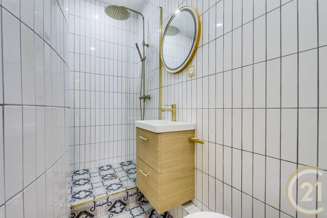 Appartement F1 à vendre - 1 pièce - 17.5 m2 - PARIS - 75017 - ILE-DE-FRANCE - Century 21 Patrimoine 17