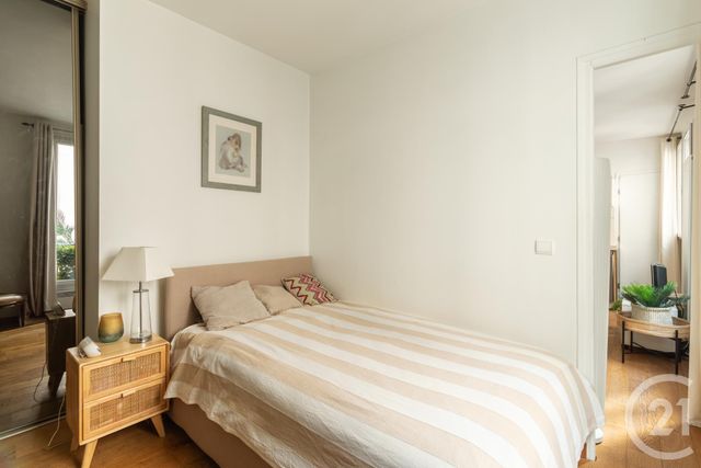 Appartement F2 à vendre - 2 pièces - 31.46 m2 - PARIS - 75008 - ILE-DE-FRANCE - Century 21 Patrimoine 17