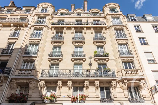 Appartement F2 à vendre - 2 pièces - 31.46 m2 - PARIS - 75008 - ILE-DE-FRANCE - Century 21 Patrimoine 17
