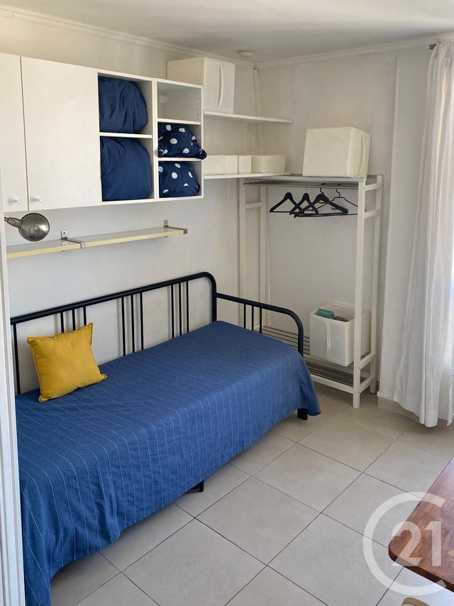 Appartement Studio à vendre - 1 pièce - 11.77 m2 - PARIS - 75018 - ILE-DE-FRANCE - Century 21 Patrimoine 17