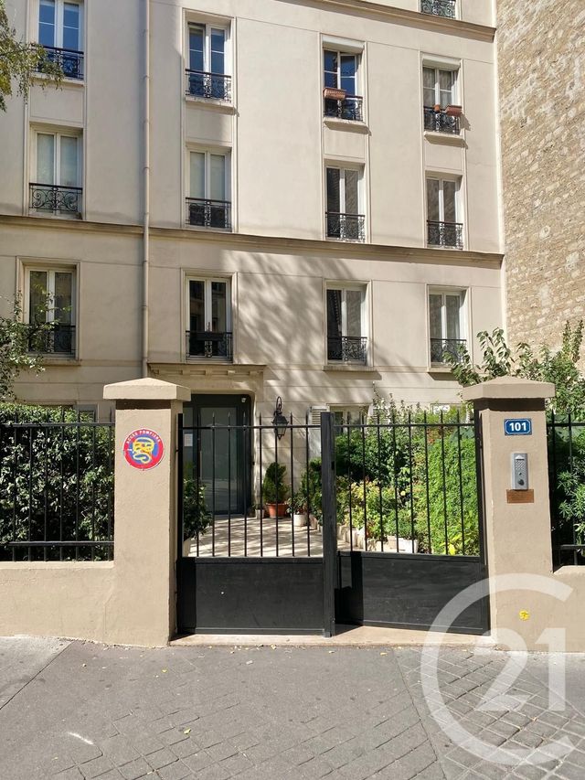 Appartement Studio à vendre - 1 pièce - 11.77 m2 - PARIS - 75018 - ILE-DE-FRANCE - Century 21 Patrimoine 17