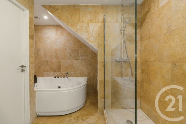 Appartement à vendre - 5 pièces - 84.15 m2 - PARIS - 75017 - ILE-DE-FRANCE - Century 21 Patrimoine 17