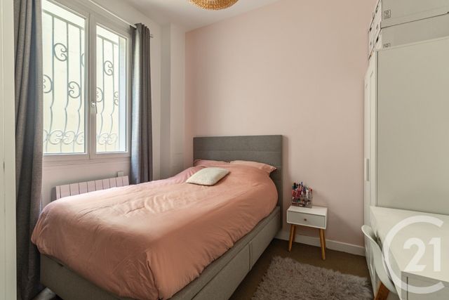 Appartement à vendre - 5 pièces - 84.15 m2 - PARIS - 75017 - ILE-DE-FRANCE - Century 21 Patrimoine 17