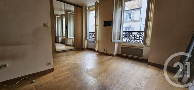 Appartement F1 à vendre - 1 pièce - 23.89 m2 - PARIS - 75017 - ILE-DE-FRANCE - Century 21 Patrimoine 17