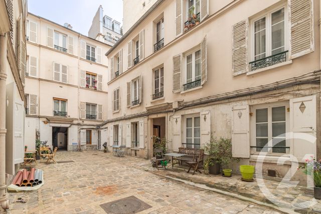 Appartement F2 à vendre - 2 pièces - 23.95 m2 - PARIS - 75018 - ILE-DE-FRANCE - Century 21 Patrimoine 17
