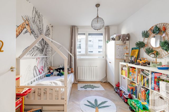 Appartement à vendre - 4 pièces - 85.8 m2 - PARIS - 75017 - ILE-DE-FRANCE - Century 21 Patrimoine 17