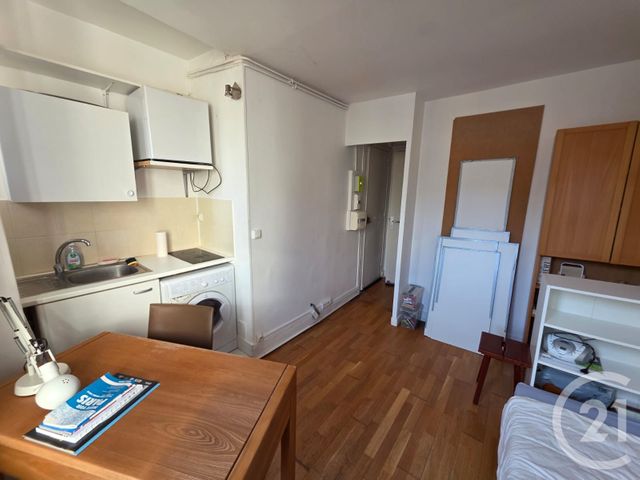 Appartement F1 à vendre - 1 pièce - 13.6 m2 - PARIS - 75017 - ILE-DE-FRANCE - Century 21 Patrimoine 17