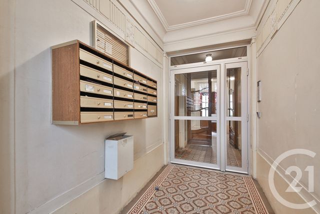 Appartement F2 à vendre - 2 pièces - 46.38 m2 - PARIS - 75017 - ILE-DE-FRANCE - Century 21 Patrimoine 17