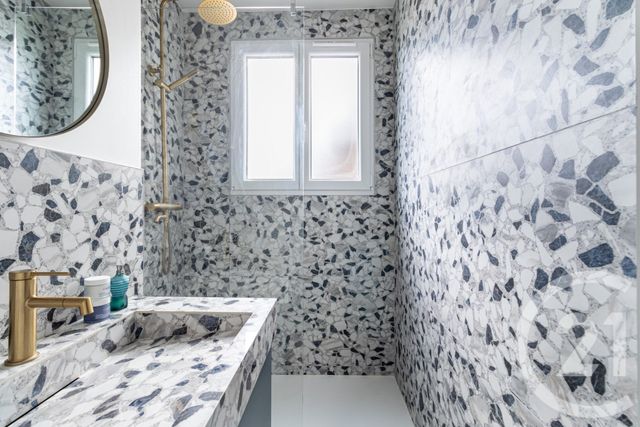 Appartement F2 à vendre - 2 pièces - 38.85 m2 - PARIS - 75017 - ILE-DE-FRANCE - Century 21 Patrimoine 17