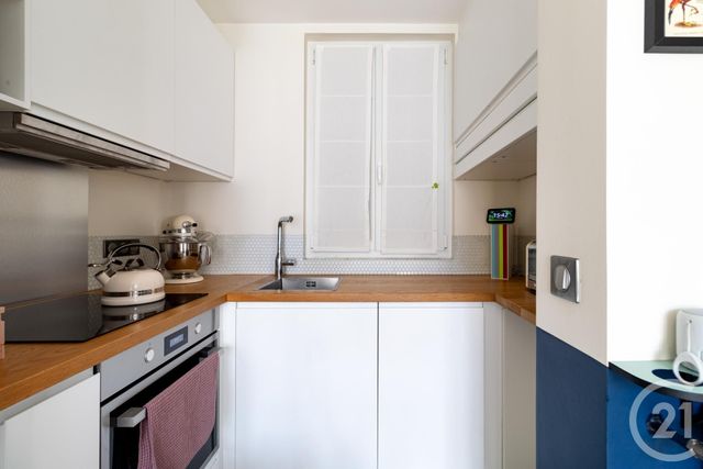 Appartement F1 bis à vendre - 2 pièces - 26.81 m2 - PARIS - 75017 - ILE-DE-FRANCE - Century 21 Patrimoine 17