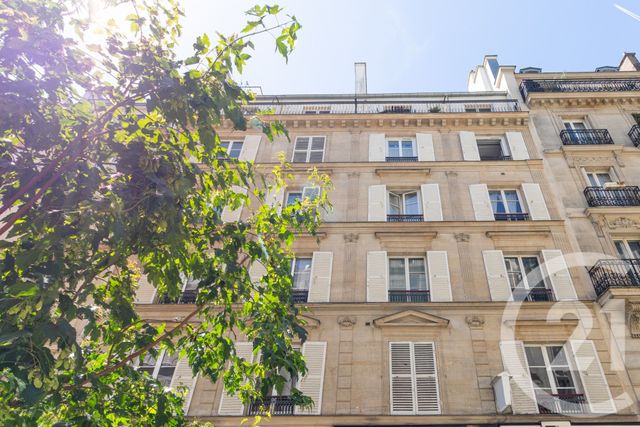 Appartement F2 à vendre - 2 pièces - 54.15 m2 - PARIS - 75008 - ILE-DE-FRANCE - Century 21 Patrimoine 17