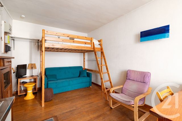 Appartement Studio à vendre - 1 pièce - 19.0 m2 - PARIS - 75017 - ILE-DE-FRANCE - Century 21 Patrimoine 17