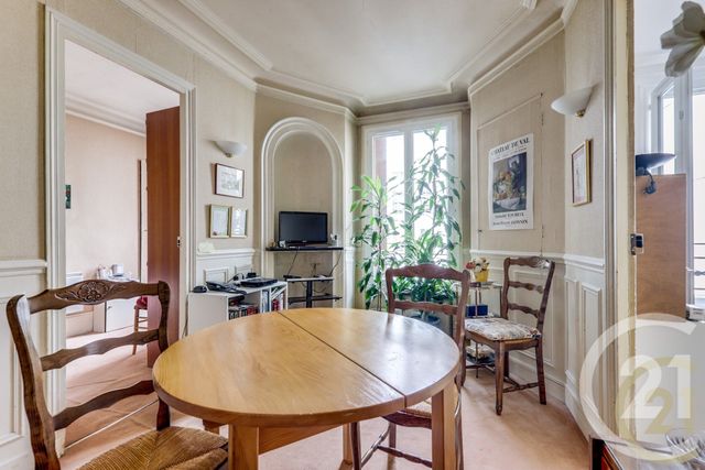 Appartement F3 à vendre - 3 pièces - 46.03 m2 - PARIS - 75017 - ILE-DE-FRANCE - Century 21 Patrimoine 17