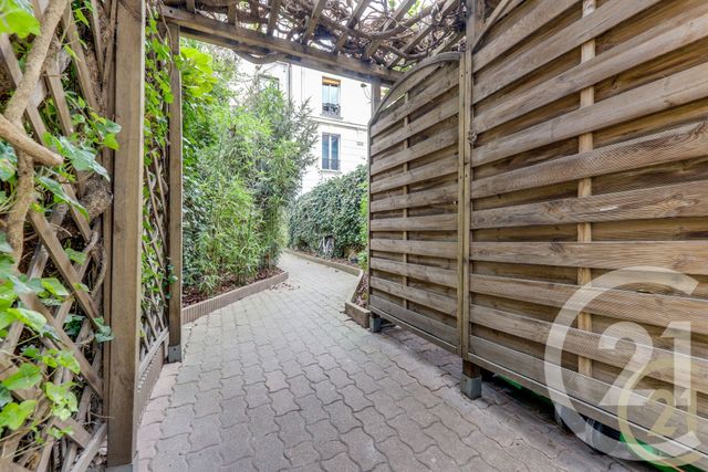 Appartement F3 à vendre - 3 pièces - 46.03 m2 - PARIS - 75017 - ILE-DE-FRANCE - Century 21 Patrimoine 17