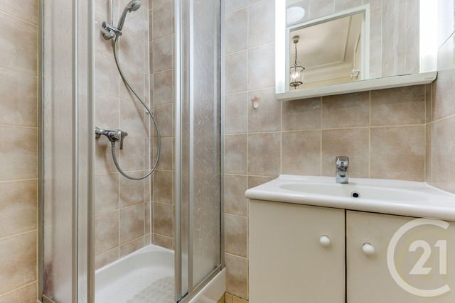 Appartement F3 à vendre - 3 pièces - 46.03 m2 - PARIS - 75017 - ILE-DE-FRANCE - Century 21 Patrimoine 17