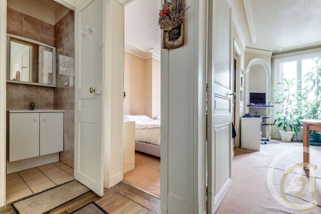 Appartement F3 à vendre - 3 pièces - 46.03 m2 - PARIS - 75017 - ILE-DE-FRANCE - Century 21 Patrimoine 17