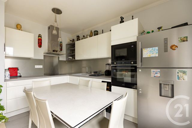 Appartement F4 à vendre - 4 pièces - 85.39 m2 - CLICHY - 92 - ILE-DE-FRANCE - Century 21 Patrimoine 17