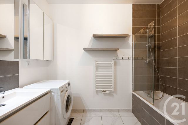 Appartement F4 à vendre - 4 pièces - 85.39 m2 - CLICHY - 92 - ILE-DE-FRANCE - Century 21 Patrimoine 17